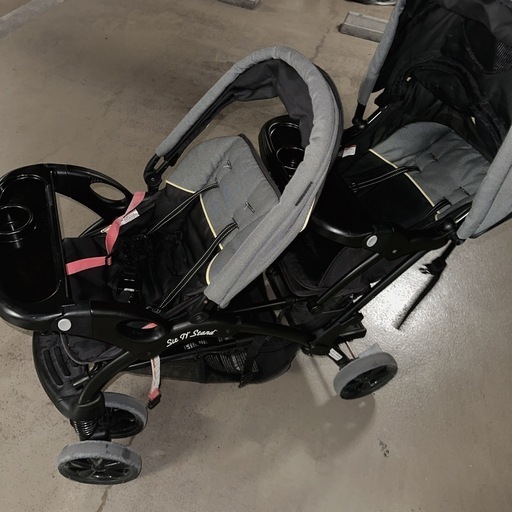 日本育児　ベビートレンド　シットアンドスタンド　2人乗り立ち　2人乗りベビーカー