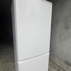 2023年製　美品三菱製冷蔵庫