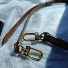 本物鑑定済】LOUIS VUITTON 美品 レザー 革 ショルダーストラップ