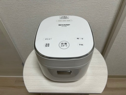 (超美品)SHARP炊飯器《3合》ホワイト