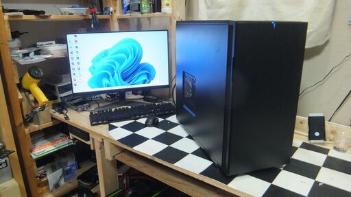 ゲーミングPC　Core i7 7700K 4.2GHｚ　GTX1080