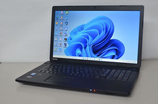 中古良品ノートパソコン 東芝 T574/55K Windows11+office 爆速新品SSD512GB 第四世代i7/メモリ8GB/無線/17.3インチ/DVDマルチ/WEBカメラ