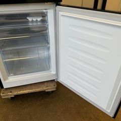 Hisense製★2023年製2ドア冷蔵庫★1年間保証付き