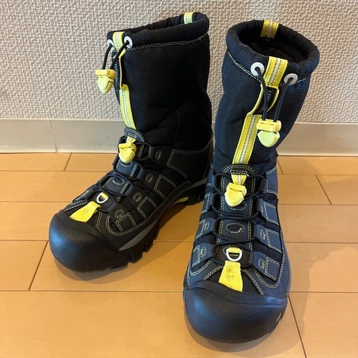 KEEN スノーブーツ