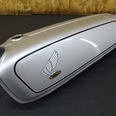 ドリーム50 タンクブラスト&塗装します。　※中古タンク販売では御座いません。