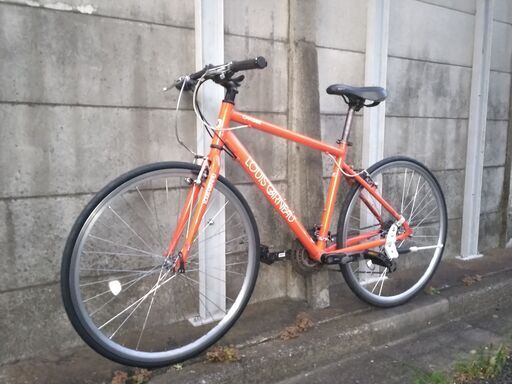 ルイガノ　クロスバイクです。　前後タイヤ新品交換済みです。