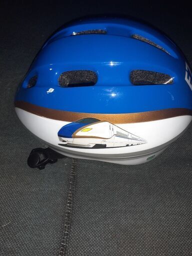 子供用キックバイクとヘルメットセット