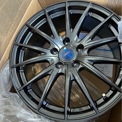 新品　未使用　ホイール　18インチ　velva sport2