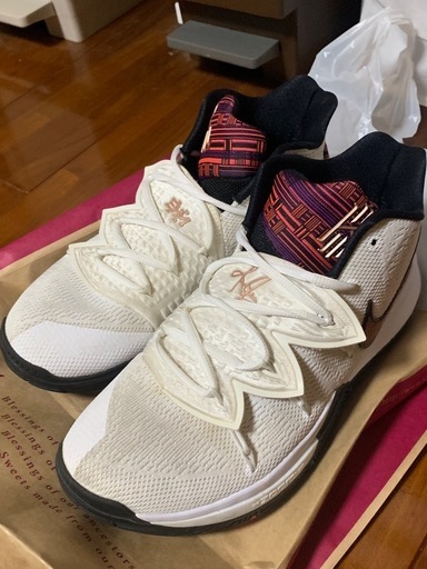 スニーカー　NIKE