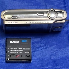 デジタルカメラCASIO EXILIM ZOOM EX-Z400(ゴールド)