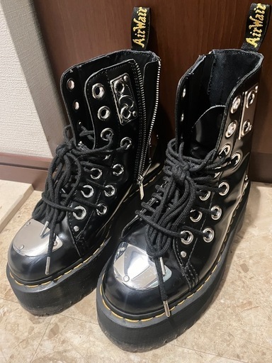Dr.Martens ブーツ エナメル