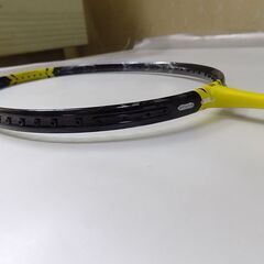 ☆バドミントンラケット　YONEX　ナノフレア1000Z　4U5　中古