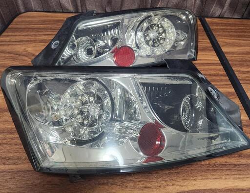 トヨタbB LEDスモークテールランプ