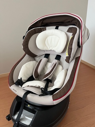 コンビチャイルドシート　クルムーヴISOFIX