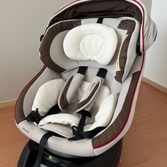 コンビチャイルドシート　クルムーヴISOFIX