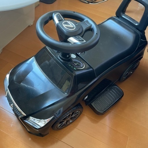 車　おもちゃ