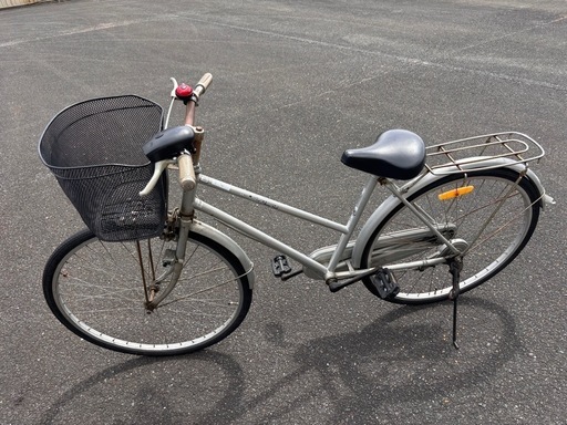 自転車　26インチ　シルバー