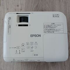 【値下げ!】EPSON（エプソン）　プロジェクター　EB-S04