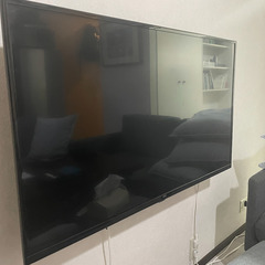 半年使用【美品】43インチテレビ　＋　アンテナケーブル10m　＋　壁掛け金具
