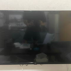 半年使用【美品】43インチテレビ　＋　アンテナケーブル10m　＋　壁掛け金具