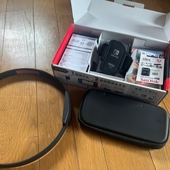 未使用に近い Nintendo Switch 本体＋リングフィットアドベンチャー