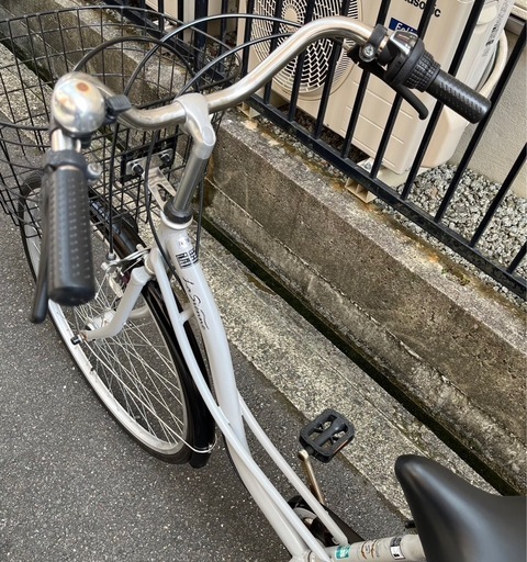 27インチ　自転車　ママチャリ　　変速付き