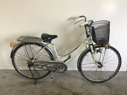 697(Y)□岐阜発　△ Colenna / レトロ自転車 / 26インチ / 走行確認 / サドル破れあり / カゴヘコミあり / サビ、傷あり / 現状品　R6.7/21□