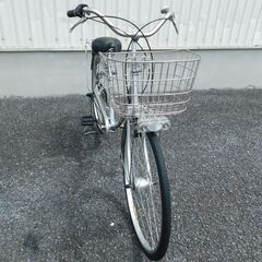 中古自転車多数販売中!　安い自転車は大丈夫？という方　是非ご来店ください!　PUNC TOUGH　シティサイクル　26インチ　シルバー　内装3段　Panasonicオートライト　お買い物に便利!!　売れてます!　早い者勝ち!　外観状態は全体的に極めて良好と思います!　m41