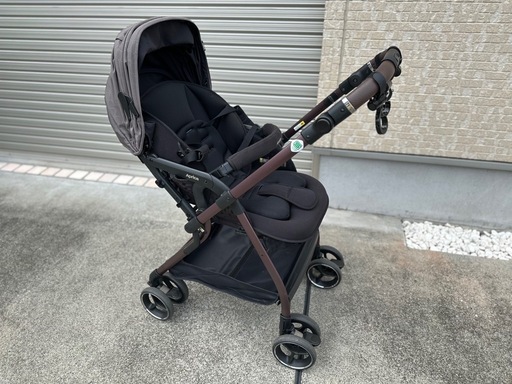 外出・移動用品 アップリカベビーカー オプティアクッショングレイス
