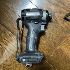 ⑤マキタ　インパクトドライバー　TD 173D 本体のみ