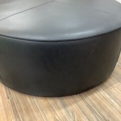 Molteni&C｜DOMINO　NEXT｜スツールのご紹介です