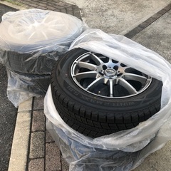 225/65/R17 中古スタッドレスタイヤ売ります。