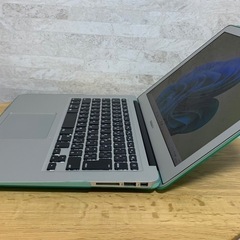 【新品カバー】最新セキュリティ macbook air Windows11搭載 core i7　ノートパソコン