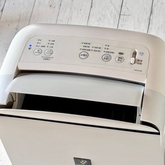2021年製 シャープ 冷風・衣類乾燥除湿機 CM-N100 ②