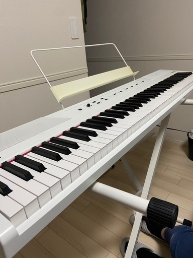 電子ピアノ