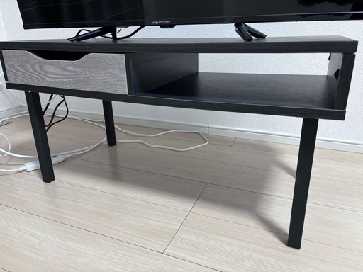 3点セット(43インチテレビ、テレビ台、Google Chrome cast)