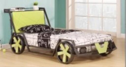 早い方優先！車型ベッド！