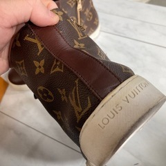 ルイヴィトン モノグラム ハイカットスニーカー LOUIS VUITTON