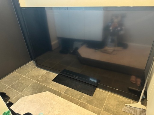 SHARP ８０インチ　TV