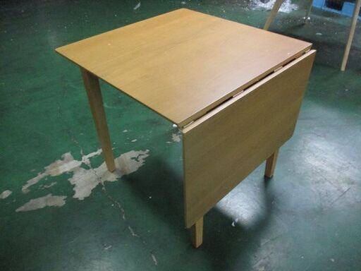 ㉗-2　未使用/新品　伸長式ダイニングテーブル  幅75～120cm 2人用 4人用 バタフライテーブル コンパクト 折りたたみ