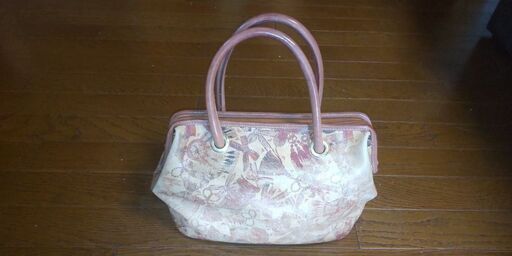 ★中古DIANA de  SILVAイタリア製　ハンドバッグ★