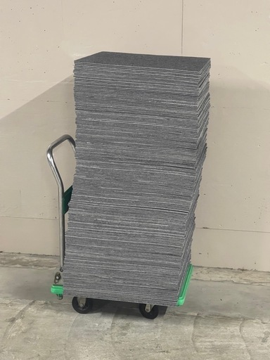タイルカーペット　50×50cm 　タイルマット　中古　180枚