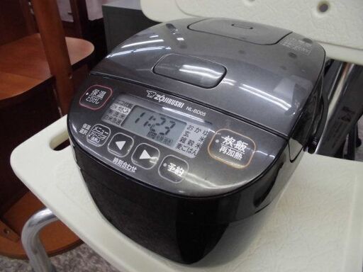 ＩＤ：080415　マイコン式３合炊飯器　象印　２０２１年製