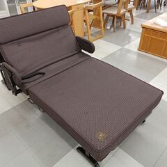 ☆ジモティ割あり☆ 折り畳みベッド ブラウン H106×D195×W101(最大時 