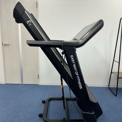 ランニングマシーン　SHUA E9 PERFORMANCE TREADMILL