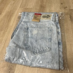 リーバイス　シルバータブ　loose ライトインディゴ