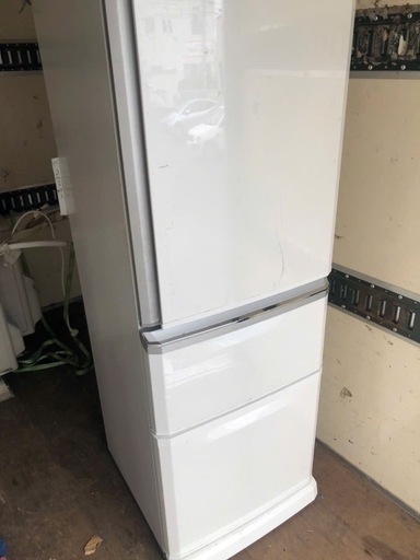 NO 403 福岡市内配送設置無料✨  MR-C34C-W 冷蔵庫 パールホワイト [335L /3ドア /右開きタイプ]