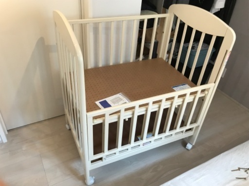 (値下げ)美品 KATOJI ベビーベッド ミニ ミニ立ちベッド プチバニラ 02003 60x90 ミニベビーベッド カトージ メーカー保証残あり