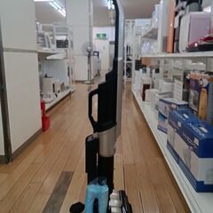 ☆ジモティ割あり☆ アイリスオーヤマ コードレスティッククリーナー