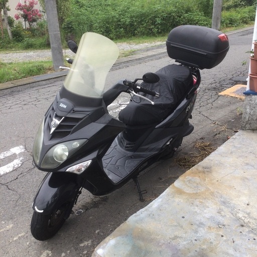 SYM 125ccスクーター\n